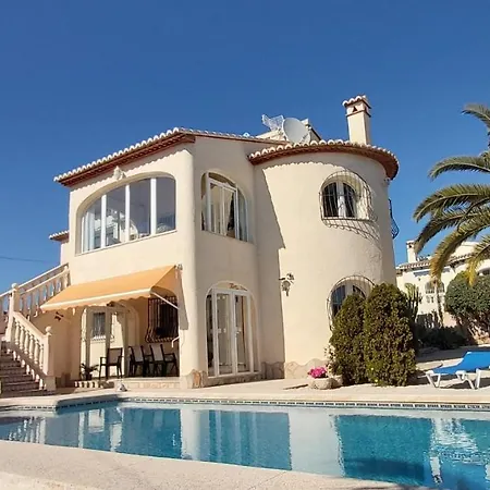 Strelitzia With Private Pool & Amazing View *