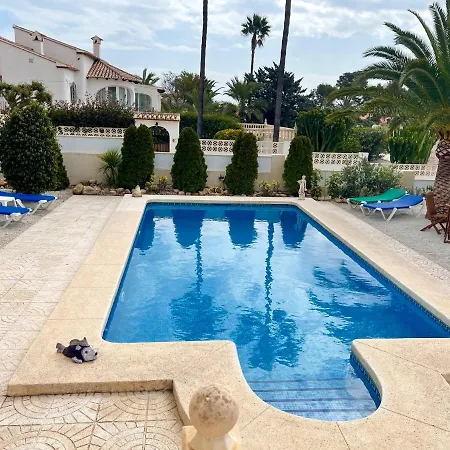 Strelitzia With Private Pool & Amazing View